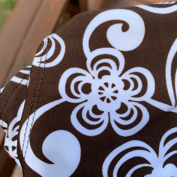 NWT Girls Swimsuit Size 10/12 Pretty Brown White Flowers Peach Summer - Picture 3 of 10